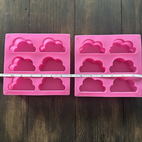 Bundle of 12 Silicone Molds - Picture 3 of 16